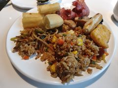 -珠海拱北口岸智选假日酒店