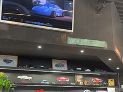 -汽车博物馆主题餐厅
