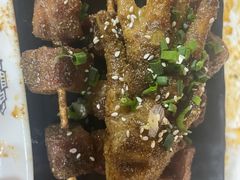 鸡爪-老街烧烤大排档·地道湖北菜·龙虾馆(汉口火车站店)