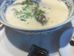 -南京金牛湖巨碗鱼头