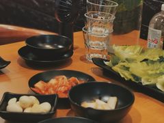 -肉甲韩国木炭烤肉(新壹街1店)