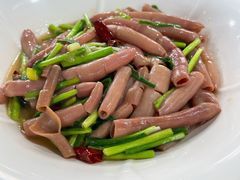 韭菜炒海肠-崴海渔村(虹梅路店)