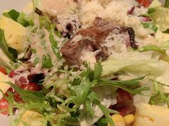 凤梨小牛肉沙拉-春树下·树屋花房西餐厅(罍街AS1980店)