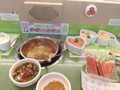 -一围肥牛小火锅(高铁吾悦店)