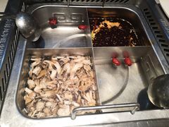 -海底捞火锅(银泰中心店)