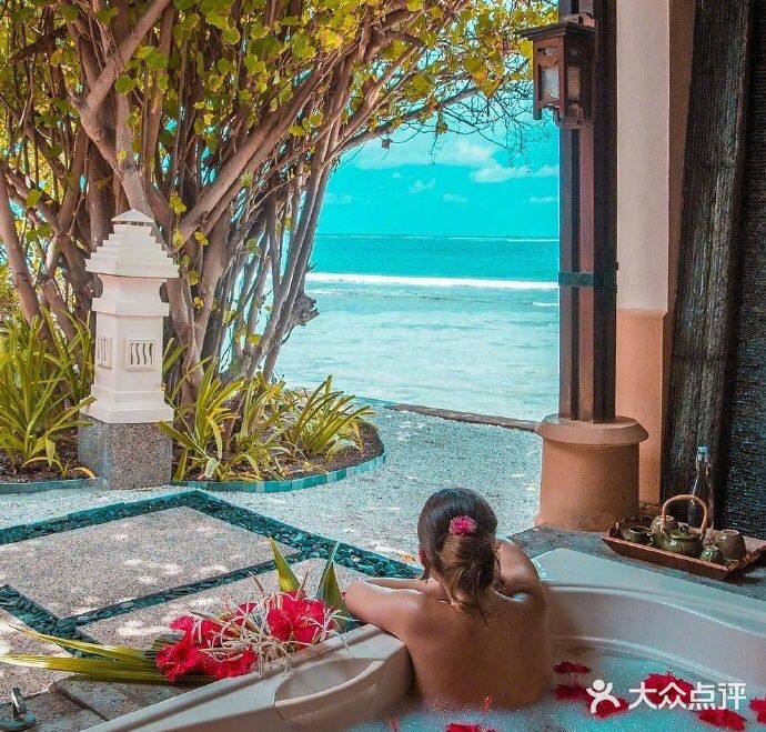 舒淇最爱的香格里拉，你试过穿越赤道看星星吗