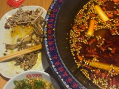 -何师傅美蛙鱼头(汉街店)