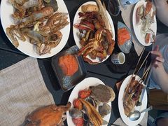 -东方红海鲜百汇(国际大厦店)