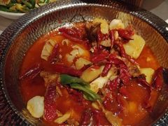 沙湾原始大盘鸡-丝路金桃·新疆菜(徐汇店)