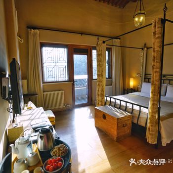 携妹妹到古北水镇“长城脚下过大年” 入住前年就看上的