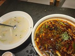 -万重锦·人文川菜馆(骡马市店)