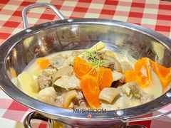 养胃春砂仁羊腩汤-龙桥私厨·姜花菊花过桥鱼·顺德菜(容桂店)