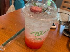 -Chom Cafe and Restaurant