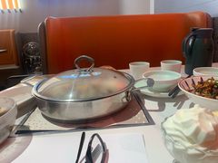 -黄记煌三汁焖锅(新佳丽江汉路店)