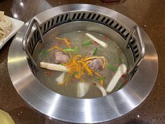 -阿二骨煲(新天地店)