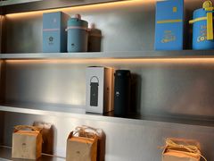 -M Stand(深圳龙岗万科广场店)