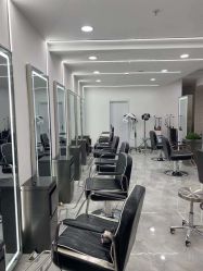 -Coo Hair salon