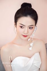 -艾朵婚纱