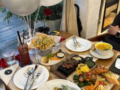 -Mark&Mars Restaurant
