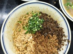 -万三面馆(青龙正街太古里店)