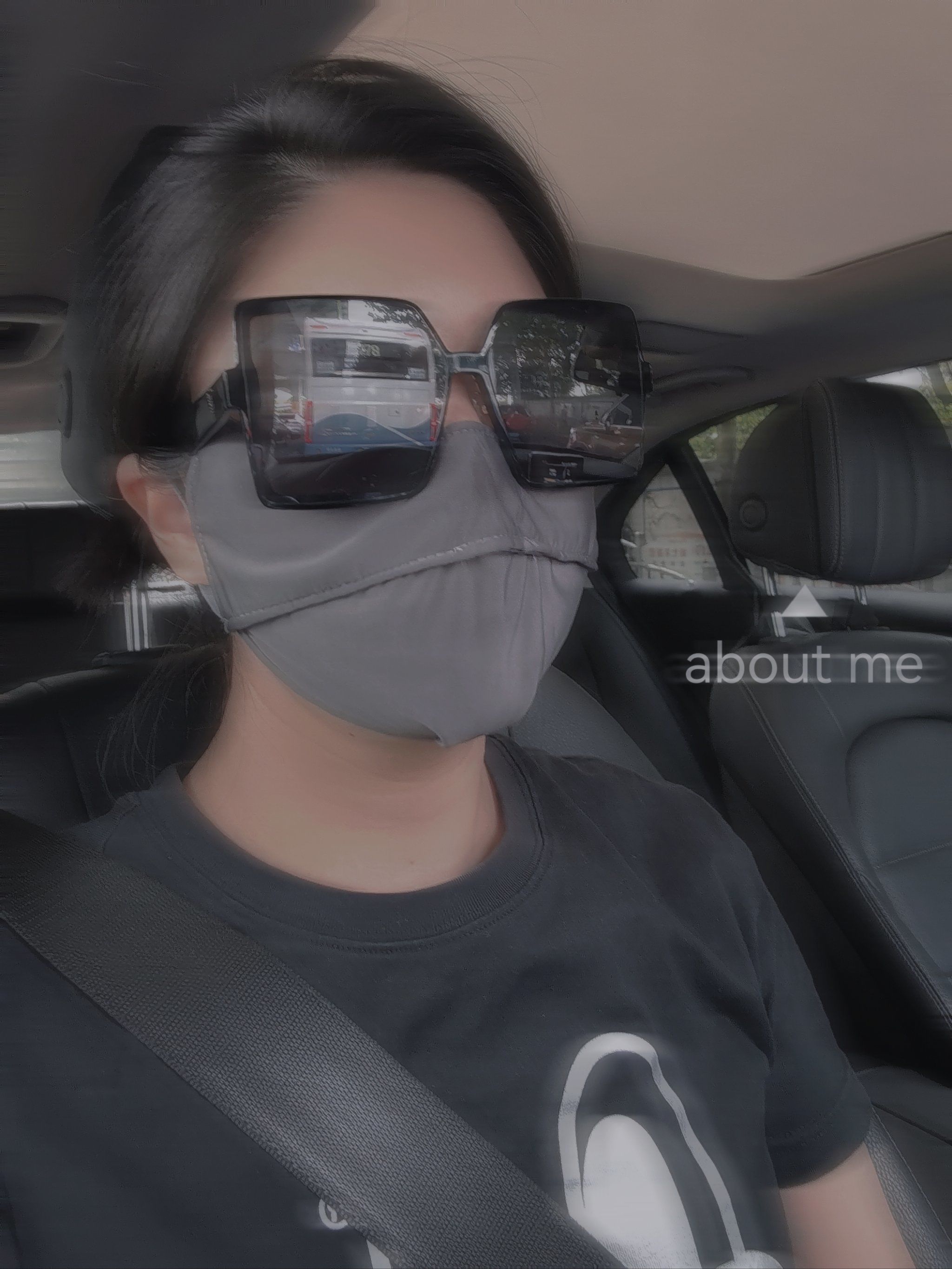 开车🚗必备,口罩😷墨镜😎