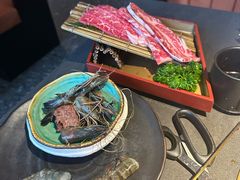 -铭牛烧肉·和牛海鲜自助(高新月牙湖店)
