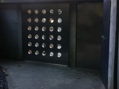 -穹六人间 people 6(岳阳路店)