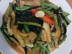 -香山湖渔家大院