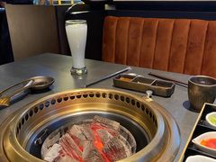 -铭牛烧肉·和牛海鲜自助(高新月牙湖店)