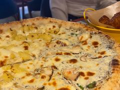 黑松露披萨-Primo·丽莫意大利窑烤披萨