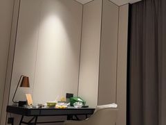 -成都锦华万达琉璃场亚朵酒店