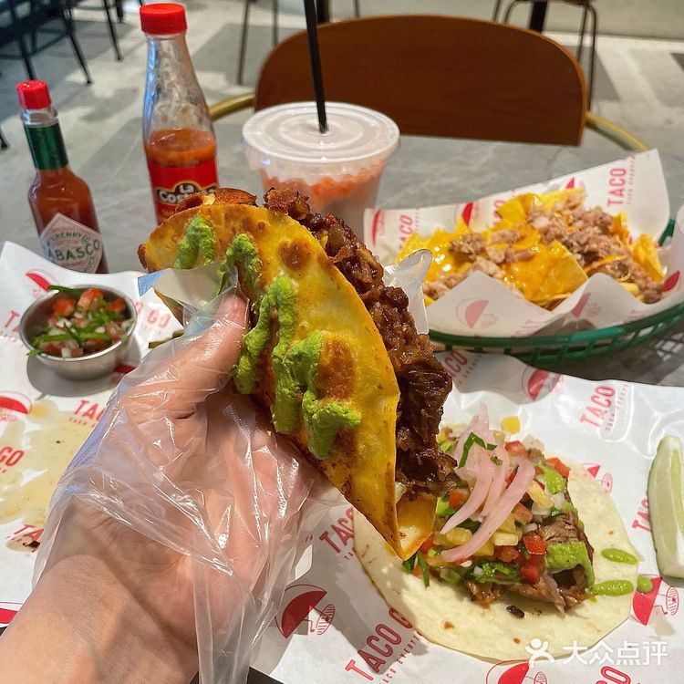 成都新店｜神仙树环境超棒的taco 🔥