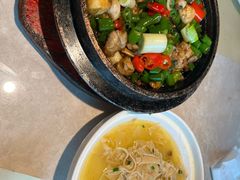 -荣小馆(椒江青悦城店)