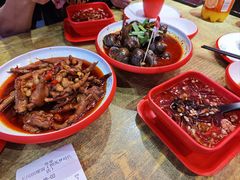 -老闵田螺馆·南昌特色小炒(梦时代店)