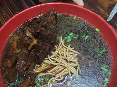 -小龙大肉面馆