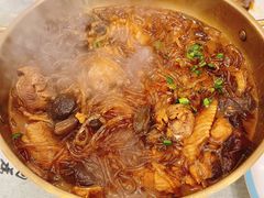 小鸡炖蘑菇-苏师傅菜馆(上沙店)