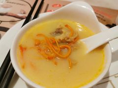 -煲宫猪肚鸡(晶品店)