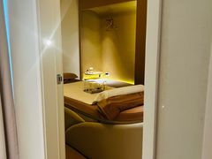 -左右Massage/Spa(长寿路店)