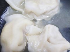 三鲜大馄饨-万寿斋(山阴路店)