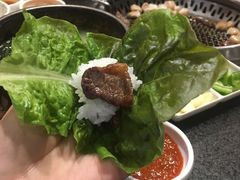-草家酱蟹炭火烤肉店(珲春南路一店)
