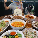 海味满桌 真满足😋