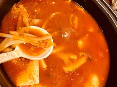 -渝是乎川渝小炒(新世界百货望京店)