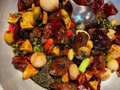 石锅花椒牛小排-铜锣湾·有麝自然香(重庆新天地店)