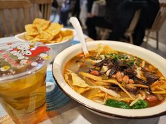 -丽丽三鲜螺蛳粉(田林路店)
