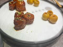 -闫府私房菜·百年鲁菜(恒隆店)
