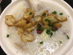 艇仔粥-卓粤拉肠(红庙店)