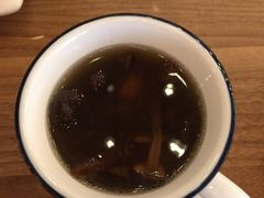 茶树菇龙骨汤-先记烧鹅王·本地粤菜(福永店)
