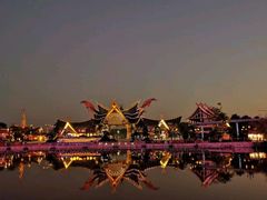 -七彩云南欢乐世界