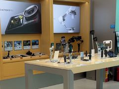 -DJI大疆(深圳华强北曼哈授权体验店)