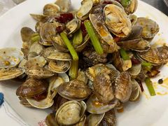 -休记光头香辣蟹干锅店(衣冠庙店)